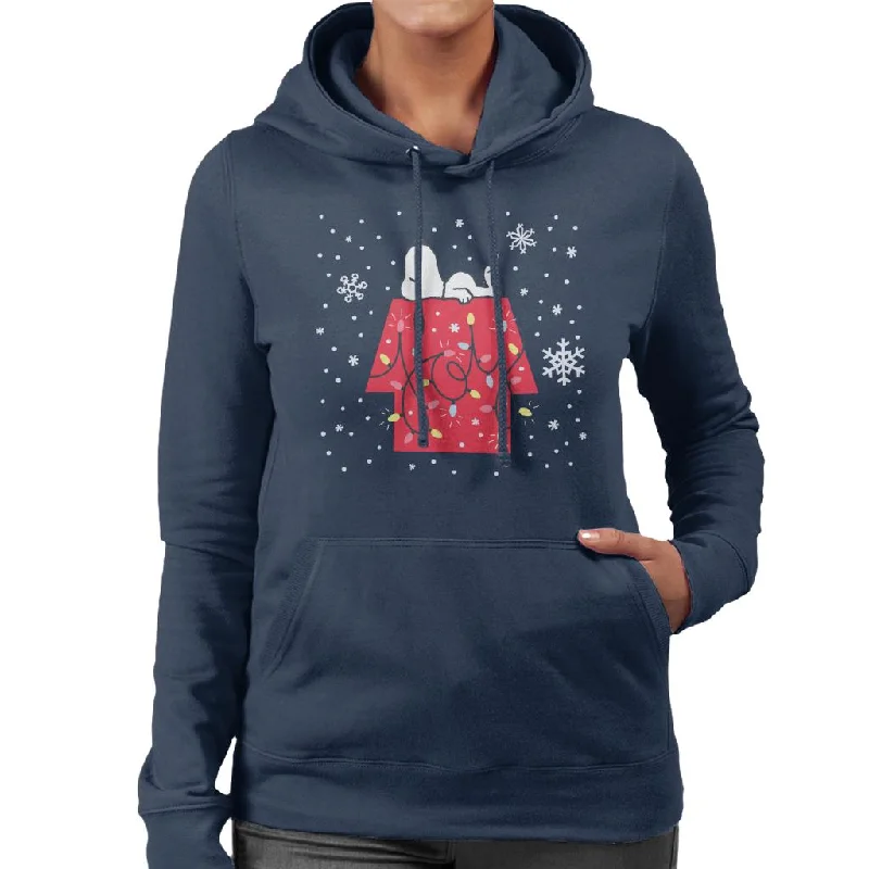 classic hoodiePeanuts Christmas Snoopy Lying Down Snowflakes Women's Hooded Sweatshirt