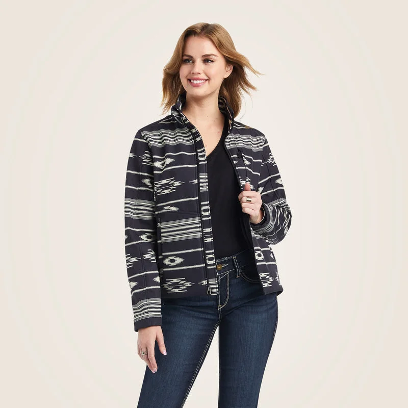 fashionable quilted coatAriat Women's Softshell Chimayo Jacket, Rio Chiquito Black & Buttercream