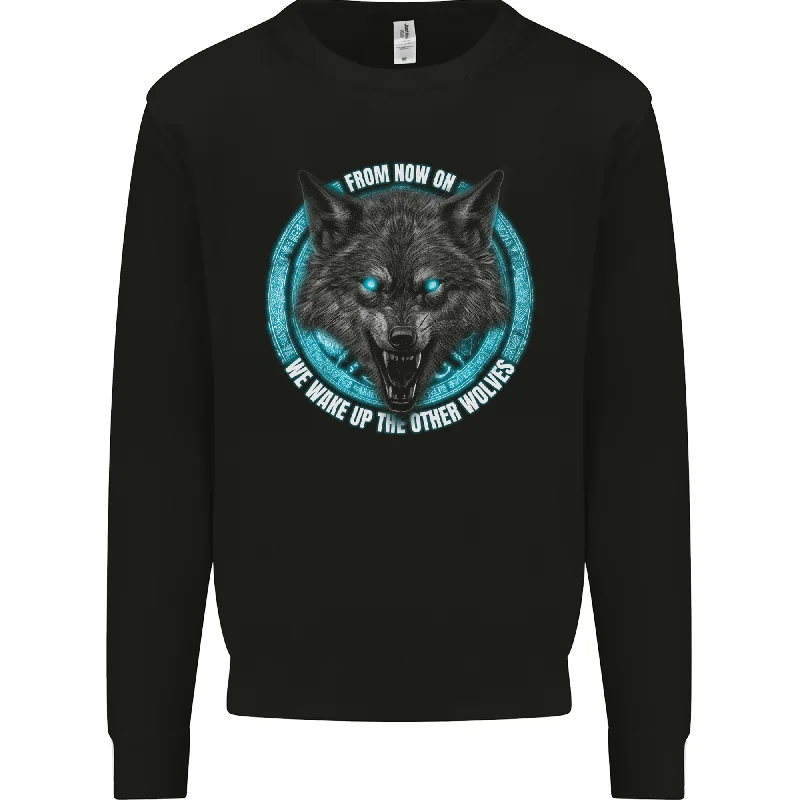 trendy sports sweatshirtA Wolf on a Tribal Background Mens Sweatshirt Jumper