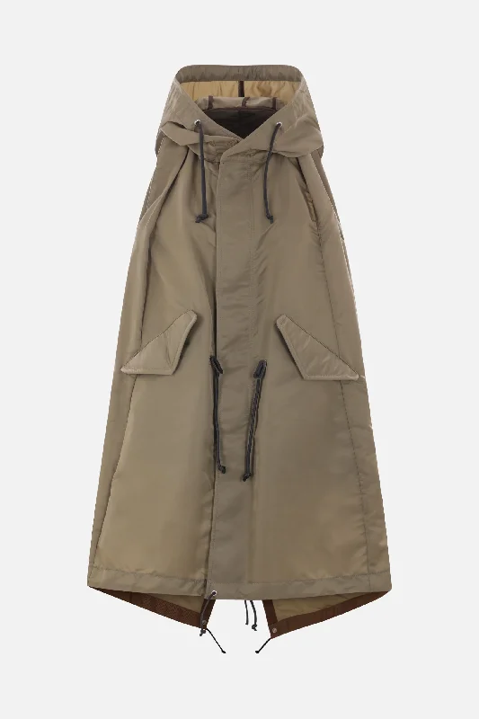 lightweight coatsleeveless parka in nylon twill